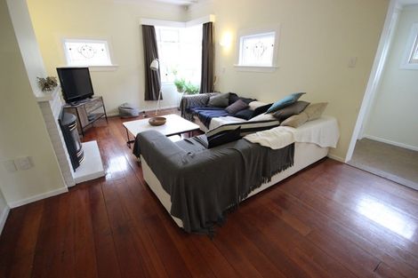 Photo of property in 253 College Street, West End, Palmerston North, 4412