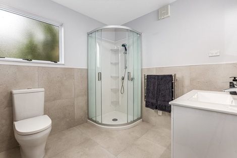 Photo of property in 30 Musket Lane, Whitby, Porirua, 5024