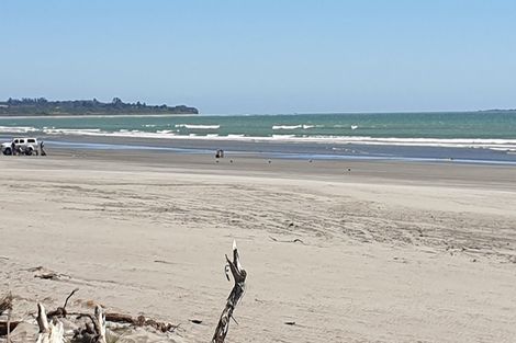 Photo of property in 11 Elley Drive, Carters Beach, Westport, 7825