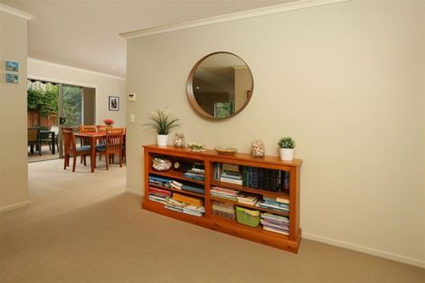 Photo of property in 5 Lantern Court, Henderson, Auckland, 0612
