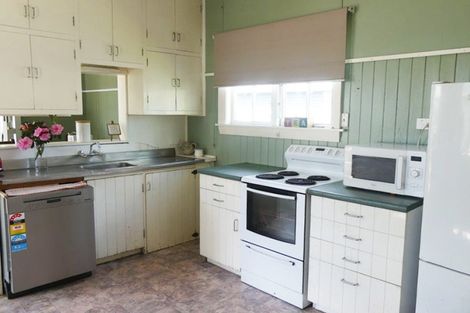 Photo of property in 10 Cameron Street, Methven, 7730