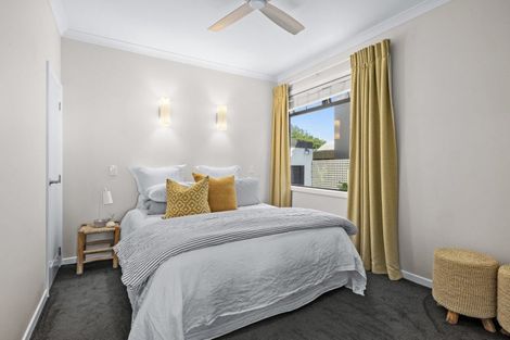 Photo of property in 77 The Esplanade, Westshore, Napier, 4110