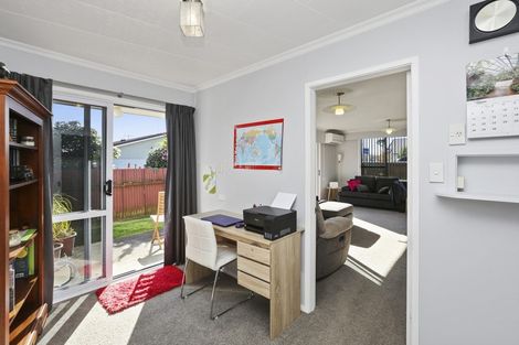 Photo of property in 256 Carrington Street, Vogeltown, New Plymouth, 4310