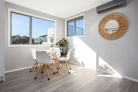 Photo of property in 16 Manly Street, Paraparaumu Beach, Paraparaumu, 5032