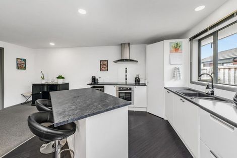 Photo of property in 46 Shillingford Boulevard, Rolleston, 7615