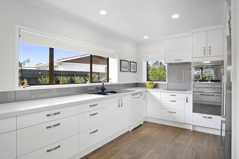 Photo of property in 91 Williams Street, Cambridge, 3434