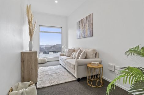 Photo of property in 31 Reynolds Place, Papamoa Beach, Papamoa, 3118