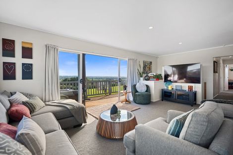 Photo of property in 70 Wishart Road, Helensville, 0800