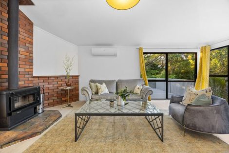 Photo of property in 66 Gledstane Road, Stanmore Bay, Whangaparaoa, 0932