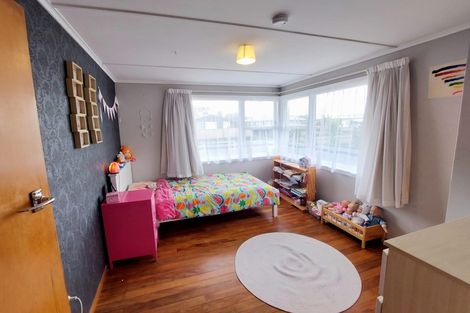 Photo of property in 31 Belair Avenue, Blagdon, New Plymouth, 4310