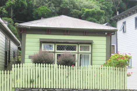 Photo of property in 170 Aro Street, Aro Valley, Wellington, 6021