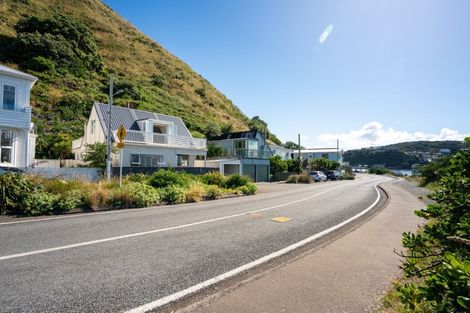 Photo of property in 150 Owhiro Bay Parade, Owhiro Bay, Wellington, 6023