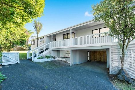 Photo of property in 13 Lesa Annis Place, Henderson, Auckland, 0612