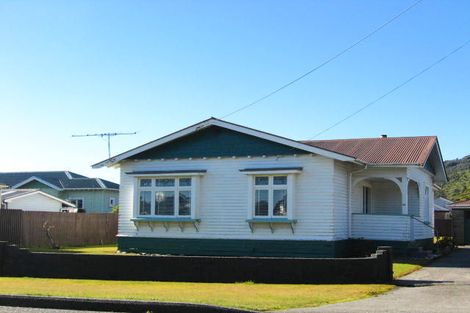 Photo of property in 51 Marlborough Street, Greymouth, 7805