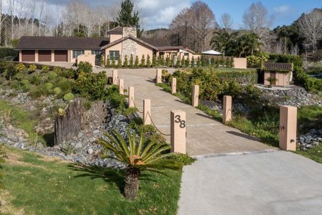 Photo of property in 38 Brownhill Road, Whitford, Manurewa, 2576