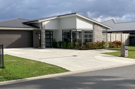 Photo of property in 18 Monilia Way, Papamoa Beach, Papamoa, 3118