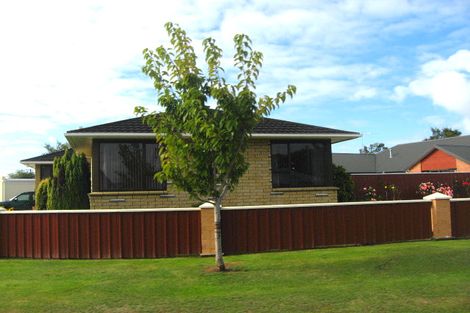 Photo of property in 1 Mallard Place, Mosgiel, 9024