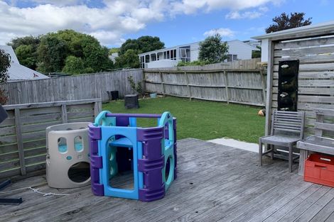 Photo of property in 10a Walbrook Road, Manly, Whangaparaoa, 0930