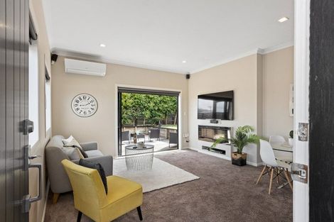 Photo of property in 34a Fairlands Avenue, Waterview, Auckland, 1026