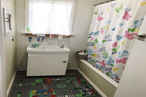 Photo of property in 198 Ngamotu Road, Spotswood, New Plymouth, 4310