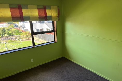 Photo of property in 239 Forrest Hill Road, Forrest Hill, Auckland, 0620