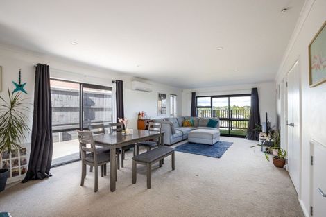 Photo of property in 119 Banks Street, Marfell, New Plymouth, 4310