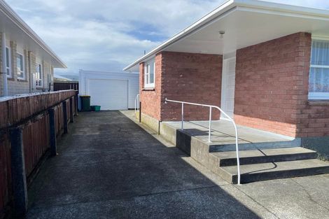 Photo of property in 68 Winchester Street, Levin, 5510