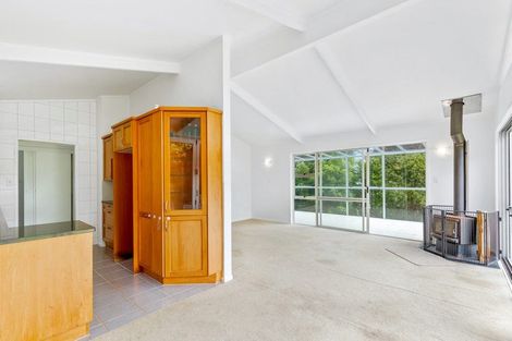 Photo of property in 18 Upland Road, Huia, Auckland, 0604