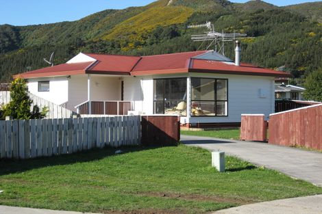 Photo of property in 12 Honey Street, Wainuiomata, Lower Hutt, 5014