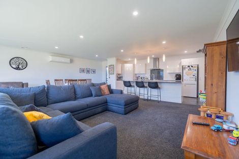 Photo of property in 6 Red Deer Place, Te Anau, 9600