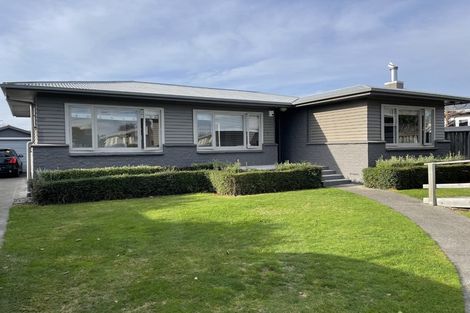 Photo of property in 7 Palmerston Road, Havelock North, 4130