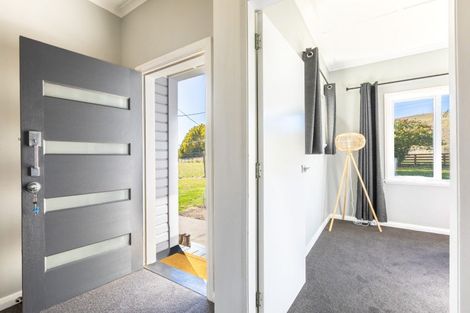 Photo of property in 472 Maharakeke Road, Waipukurau, 4281