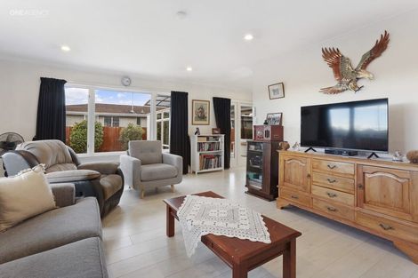 Photo of property in 262 Main North Road, Redwood, Christchurch, 8051