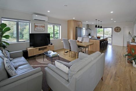 Photo of property in 1/3 Seddon Avenue, Papatoetoe, Auckland, 2104