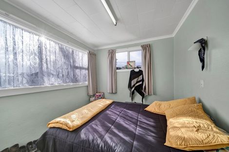 Photo of property in 17 Grey Street, Hawera, 4610