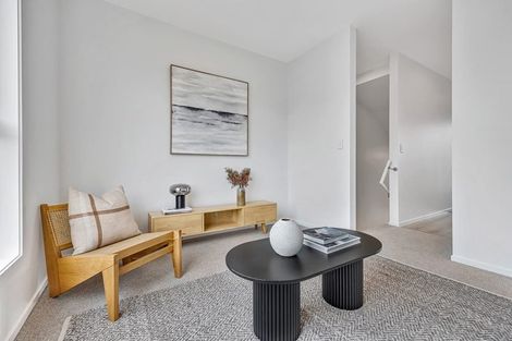 Photo of property in 97 Ngae Place, Mangere East, Auckland, 2024