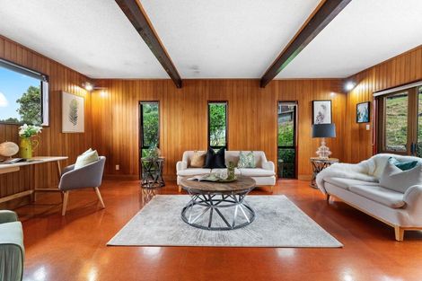 Photo of property in 2 Allender Drive, Torbay, Auckland, 0630