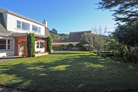 Photo of property in 21 Parkvale Road, Karori, Wellington, 6012