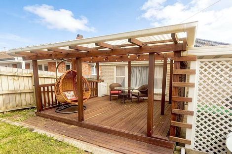 Photo of property in 73 Oakdale Road, Mount Roskill, Auckland, 1041