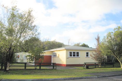 Photo of property in 14 Pihanga Road, Kuratau, Turangi, 3381