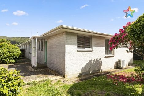Photo of property in 6b Belgrave Street, Wainuiomata, Lower Hutt, 5014