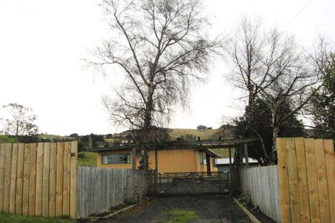 Photo of property in 21 Bay Road, Warrington, Waikouaiti, 9471