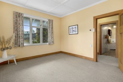Photo of property in 38 Cliffs Road, Saint Clair, Dunedin, 9012