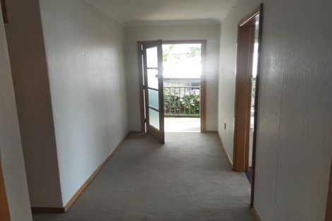 Photo of property in 16 Seaview Terrace, Kew, Dunedin, 9012