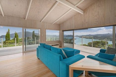 Photo of property in 291 Paku Drive, Tairua, 3508