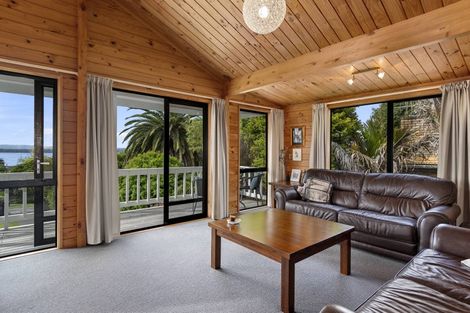Photo of property in 110 Harbour View Road, Omokoroa, 3114