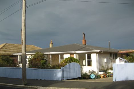 Photo of property in 55 Cliffs Road, Saint Clair, Dunedin, 9012