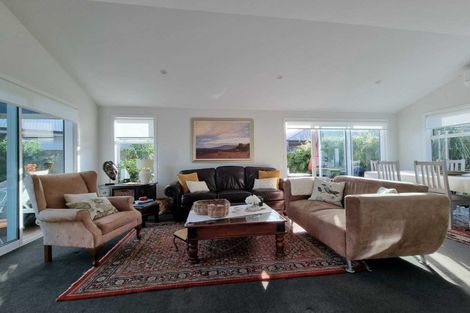 Photo of property in 4 Mida Close, Papamoa Beach, Papamoa, 3118