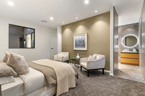 Photo of property in 8 Kumukumu Road, Long Bay, Auckland, 0630