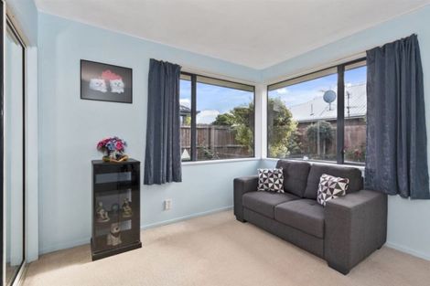 Photo of property in 15 Pearce Place, Kaiapoi, 7630